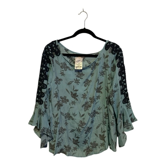 Tops - Floral Blue Women's Top